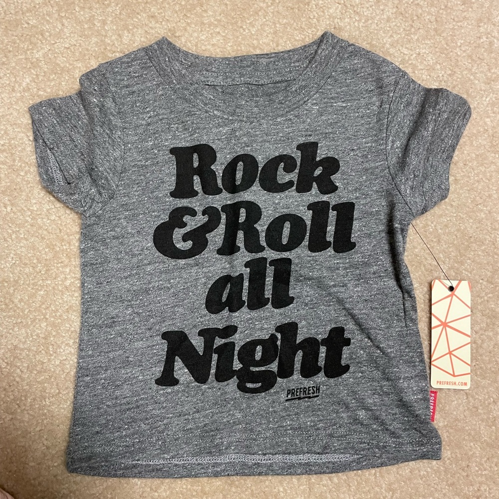 🆕12-18m Gray tee